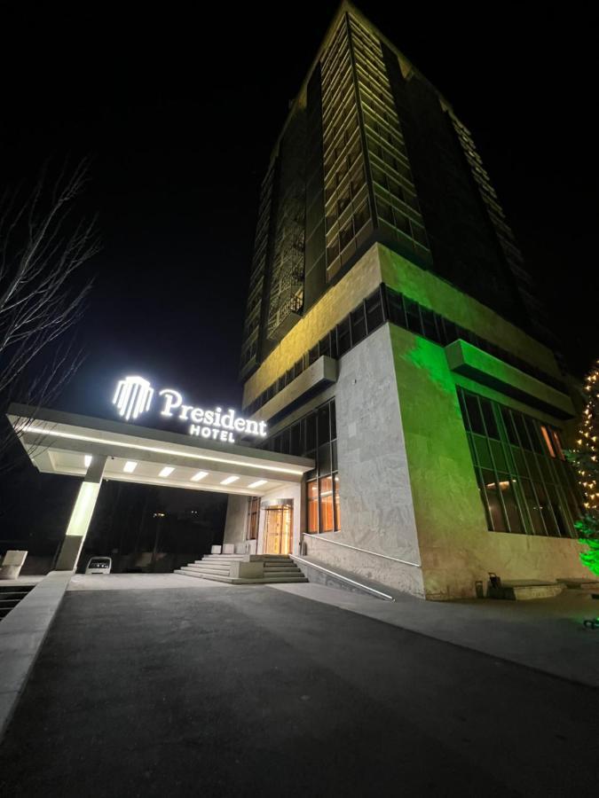 President Hotel By Hrazdan Hotel Cjsc Erevan Exterior foto