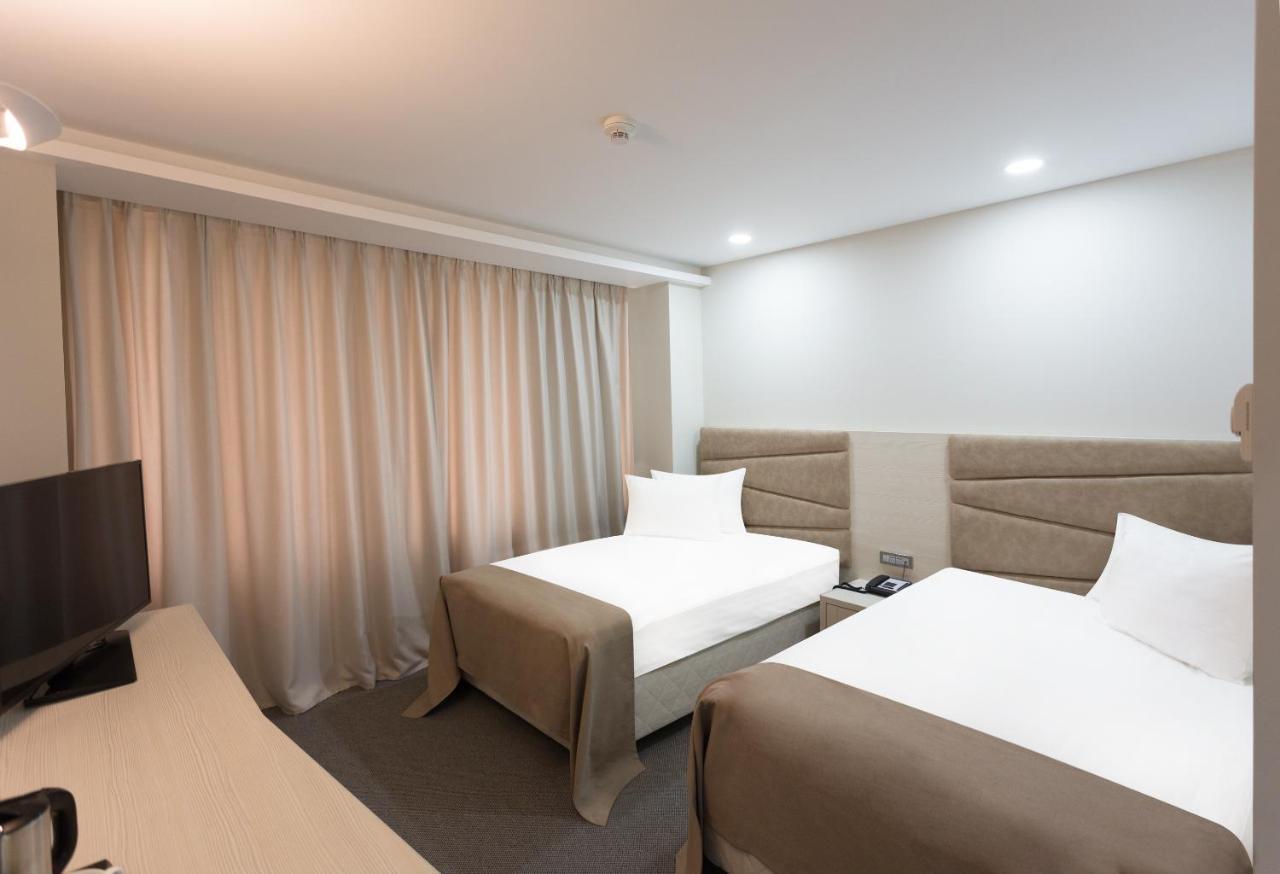 President Hotel By Hrazdan Hotel Cjsc Erevan Exterior foto