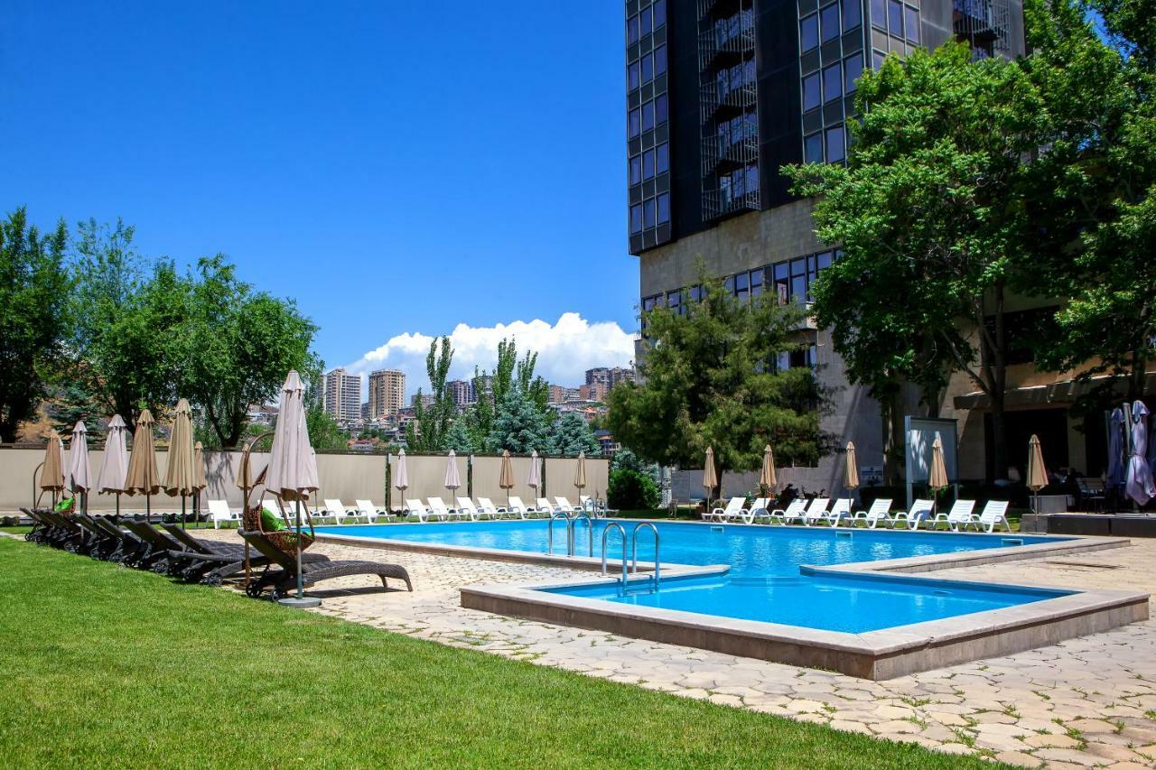 President Hotel By Hrazdan Hotel Cjsc Erevan Exterior foto